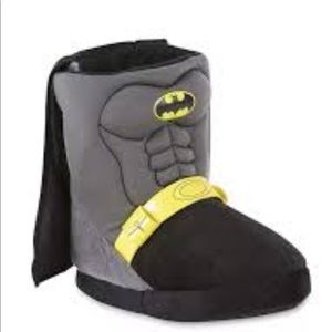 Favorite Characters Batman Kids Caped Slippers